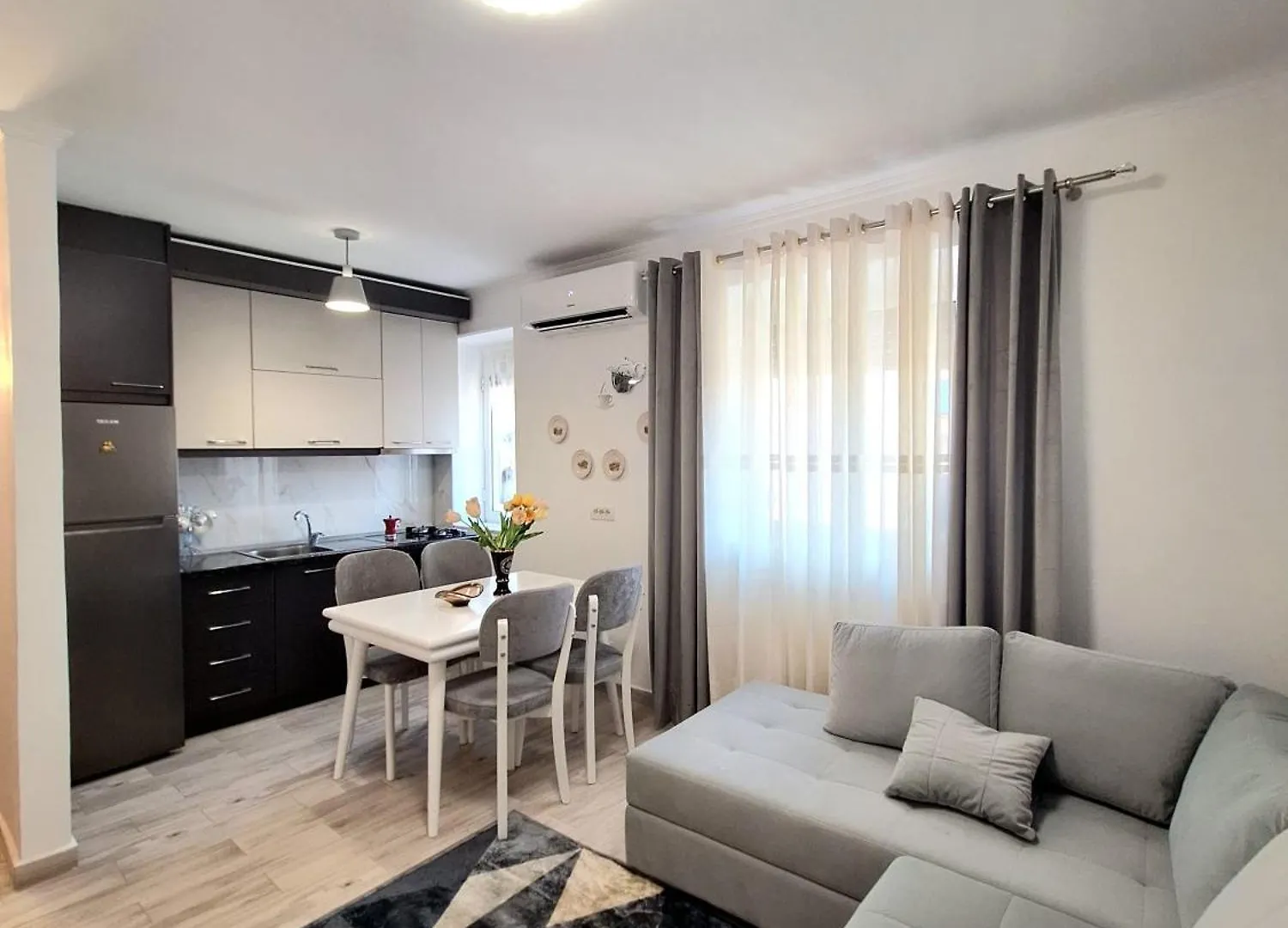 Eda'S House Apartment Berat